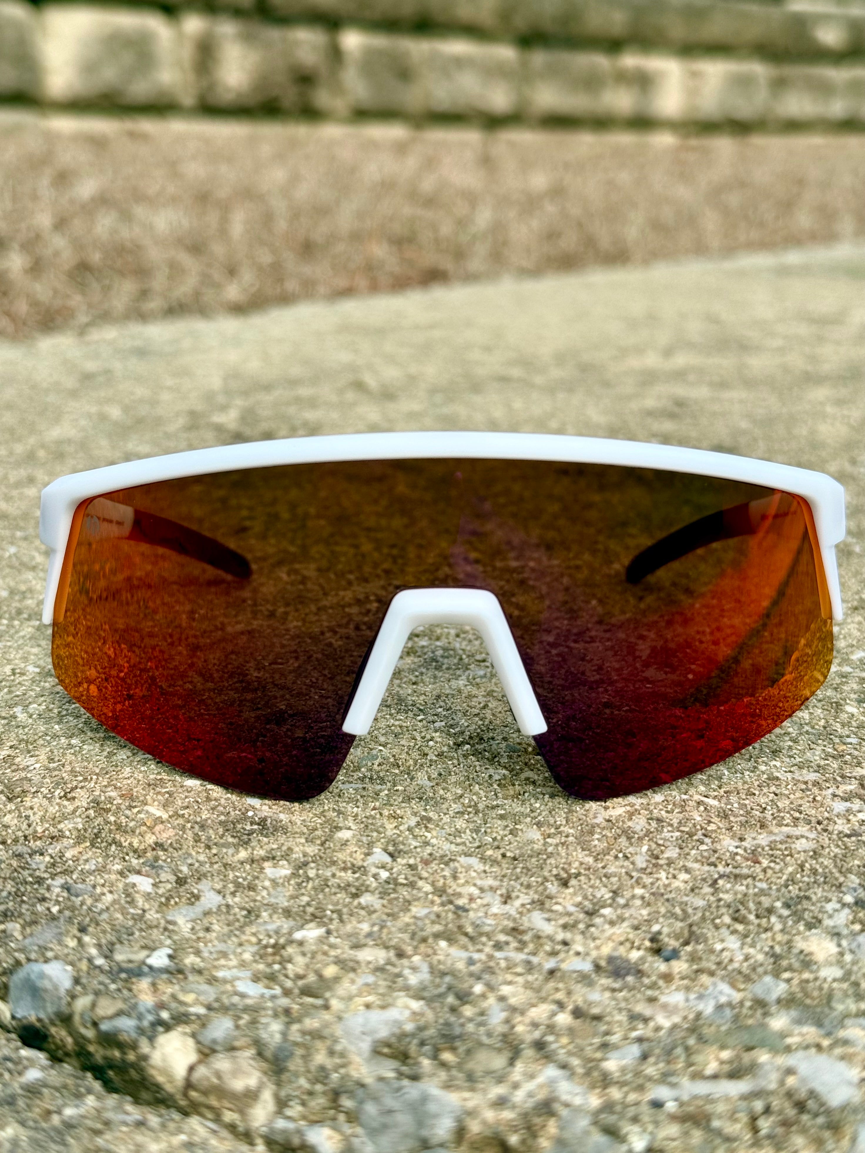 Downhill Trucker - Glacier White & Firefall Red