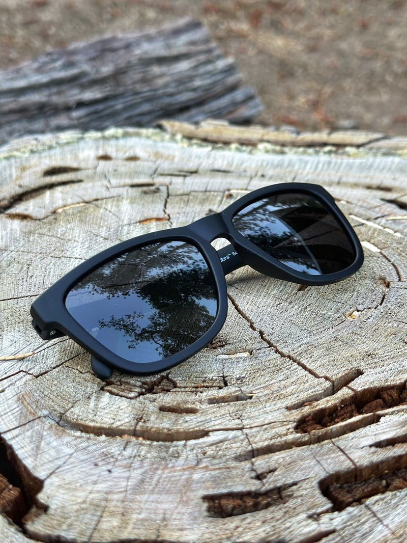 Daypack - Black Obsidian & Smoke