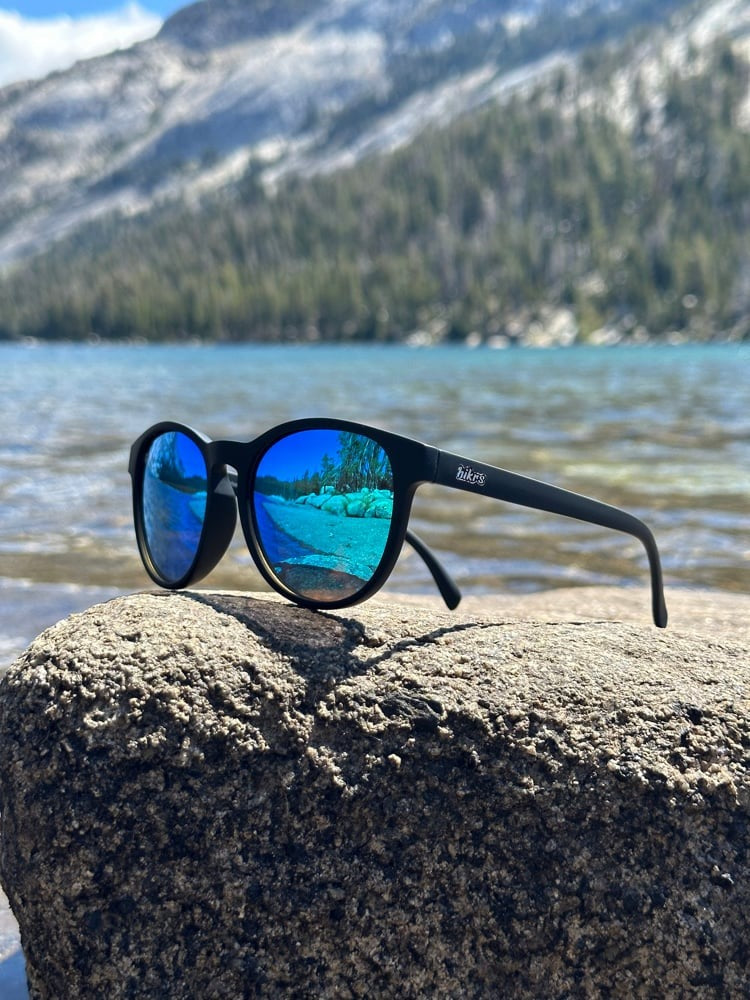 Yosemite - Black Obsidian & Glacier Blue
